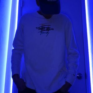 Tommy Hilfiger shirt